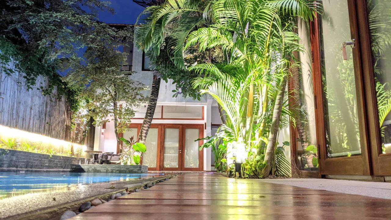 Sarina Hotel & Villa Phnom Penh Exteriör bild