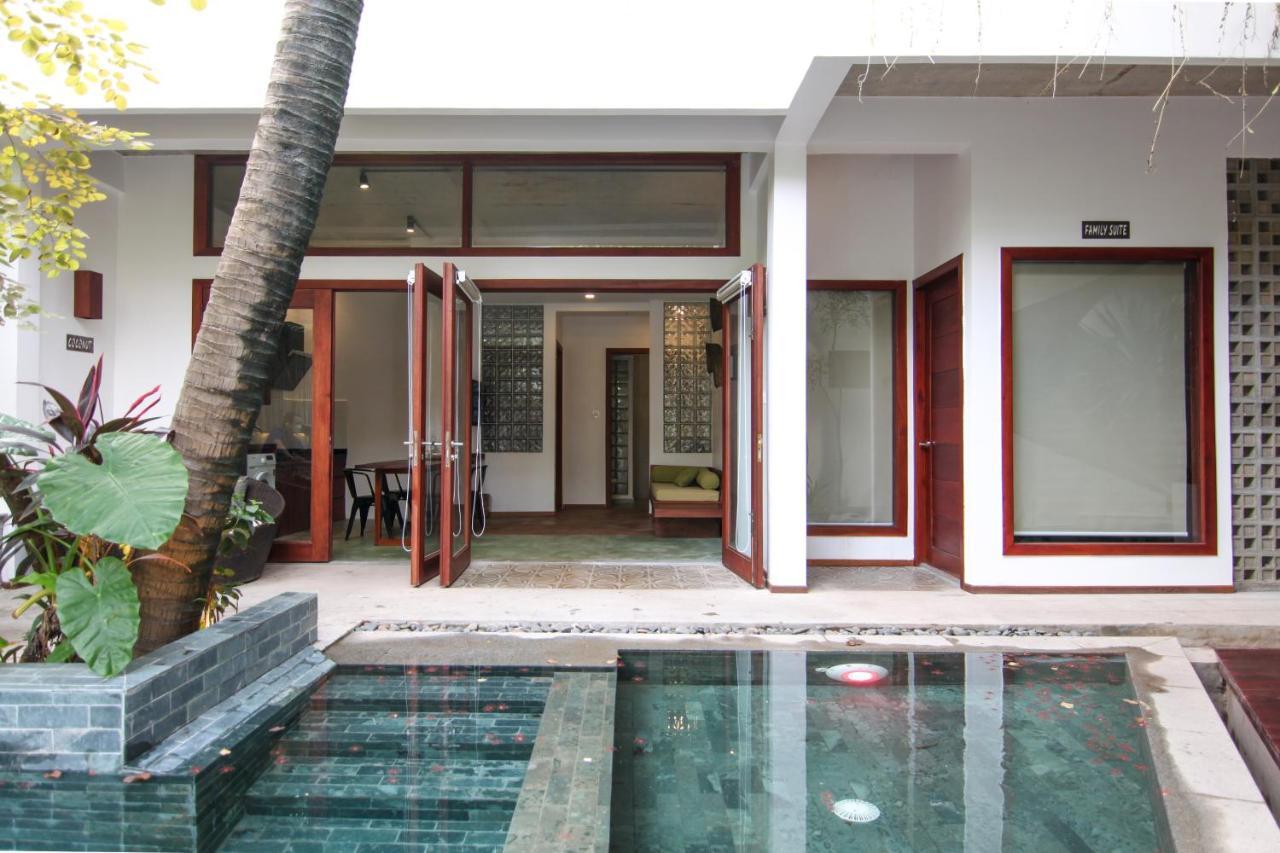 Sarina Hotel & Villa Phnom Penh Exteriör bild