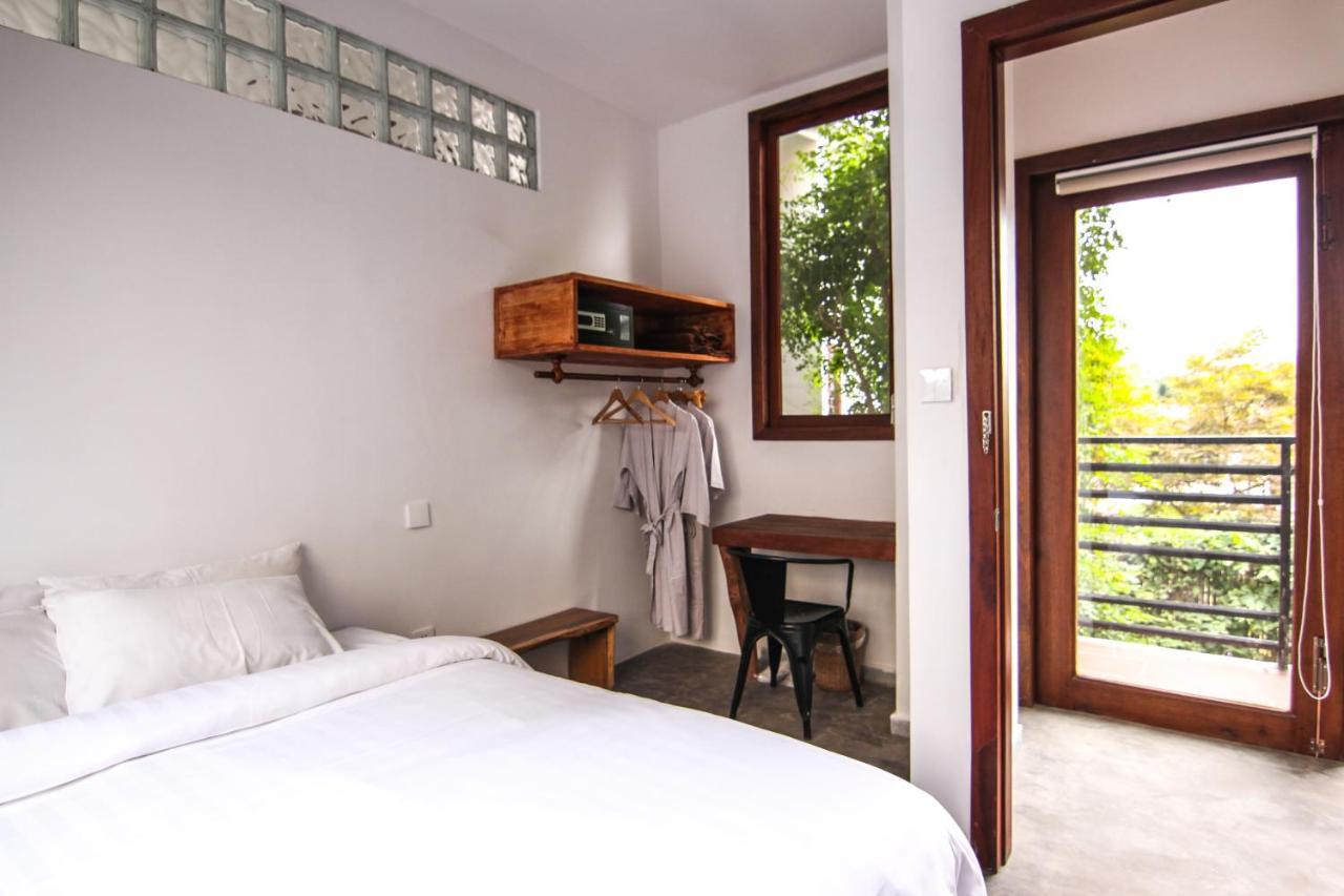 Sarina Hotel & Villa Phnom Penh Exteriör bild