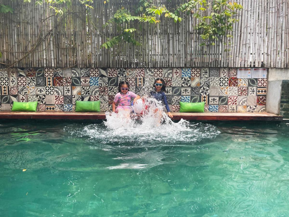 Sarina Hotel & Villa Phnom Penh Exteriör bild